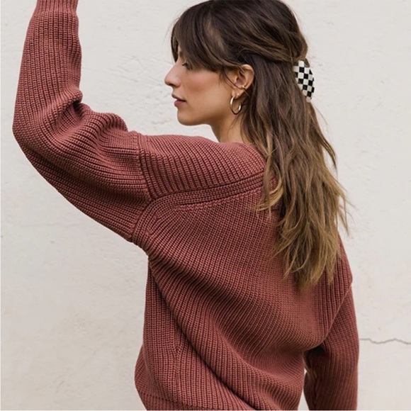 Tradlands Shelter Cardigan in Plum - Picture 2 of 6